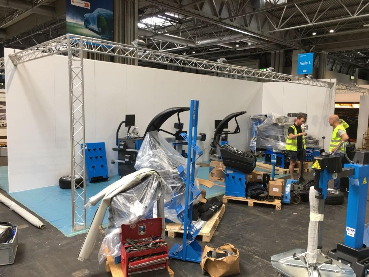 Arrival of Equipment at Automechanika 2018